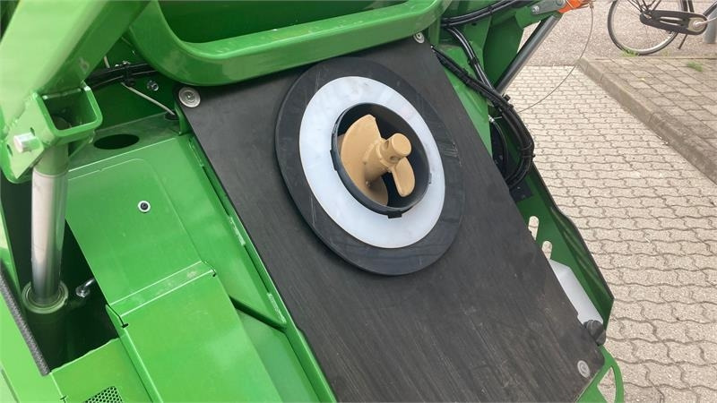 Zāles pļāvējs Amazone Profihopper 4WDi 1250 Smartline: foto 9 Zāles pļāvējs Amazone Profihopper 4WDi 1250 Smartline: foto 9