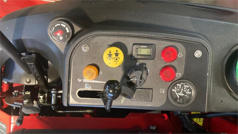 Ferris ZT2600 IS Stage V - Diesel - 155 cm - Zāles pļāvējs: foto 3 Ferris ZT2600 IS Stage V - Diesel - 155 cm - Zāles pļāvējs: foto 3