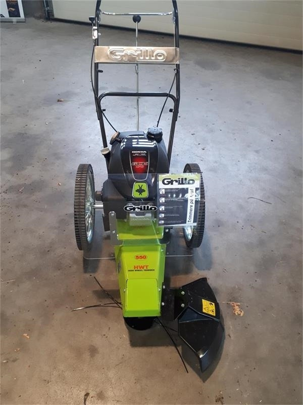 Grillo HWT 550 - Zāles pļāvējs: foto 2 Grillo HWT 550 - Zāles pļāvējs: foto 2