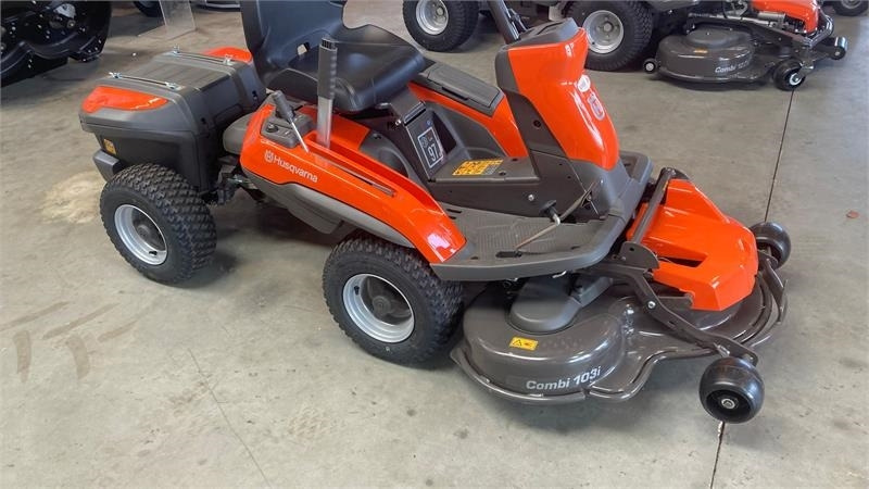Husqvarna R200IX AWD Elektrisk - Zāles pļāvējs: foto 1 Husqvarna R200IX AWD Elektrisk - Zāles pļāvējs: foto 1
