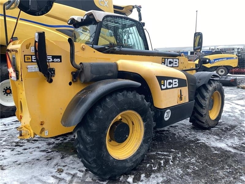 JCB 535-95 Agri - Teleskopiskais iekrāvējs: foto 3 JCB 535-95 Agri - Teleskopiskais iekrāvējs: foto 3