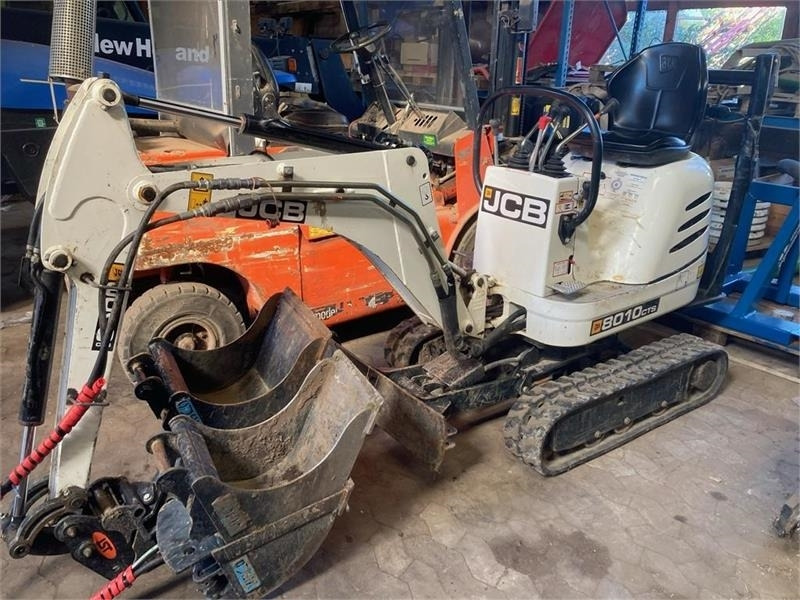 JCB 8010 CTS - Mini-ekskavators: foto 1 JCB 8010 CTS - Mini-ekskavators: foto 1