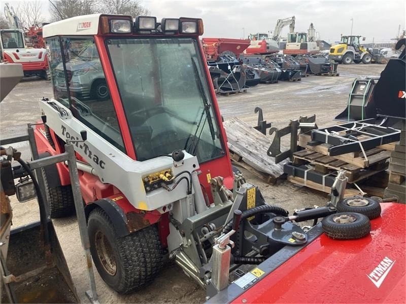 Timan Tool-Trac 245 - Komunālā/ Specializētā tehnika: foto 3 Timan Tool-Trac 245 - Komunālā/ Specializētā tehnika: foto 3