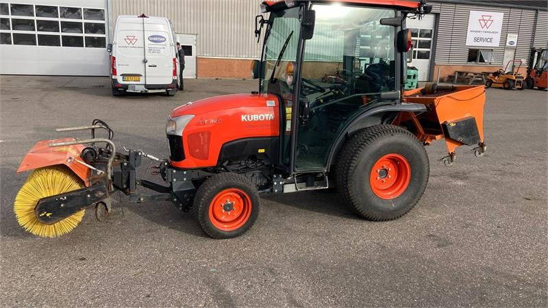 Kubota ST341 inkl. 150 cm kost og udlægger - Komunālais traktors: foto 2 Kubota ST341 inkl. 150 cm kost og udlægger - Komunālais traktors: foto 2