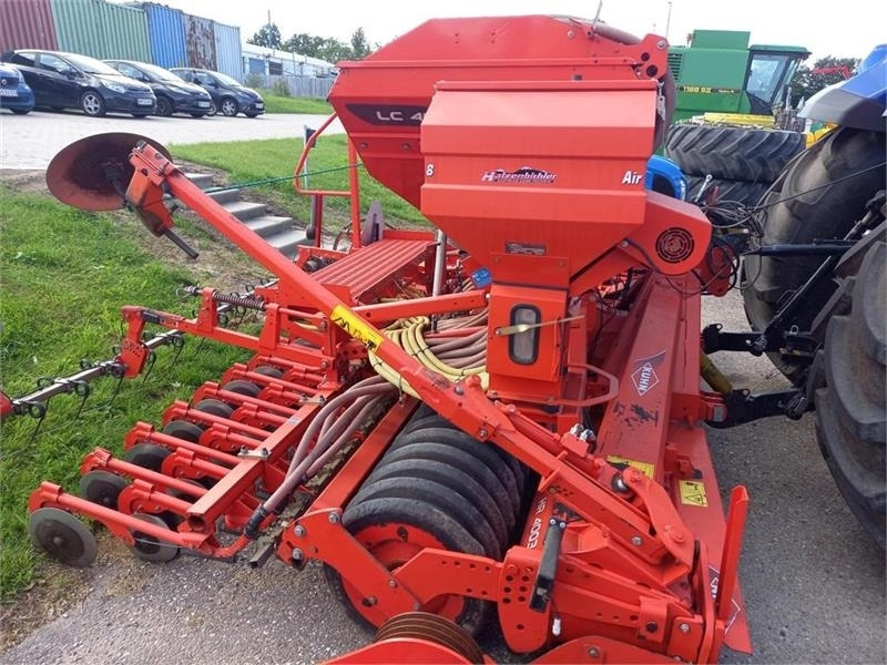 Kuhn Combiliner Venta 4 Meter. - Kombinētā sējmašīna: foto 2 Kuhn Combiliner Venta 4 Meter. - Kombinētā sējmašīna: foto 2