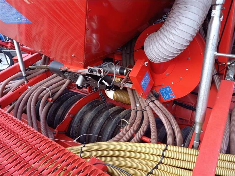 Kuhn Combiliner Venta 4 Meter. - Kombinētā sējmašīna: foto 5 Kuhn Combiliner Venta 4 Meter. - Kombinētā sējmašīna: foto 5