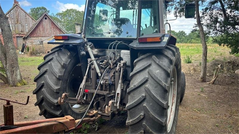 Massey Ferguson 3070 Traktor - Traktors: foto 5 Massey Ferguson 3070 Traktor - Traktors: foto 5