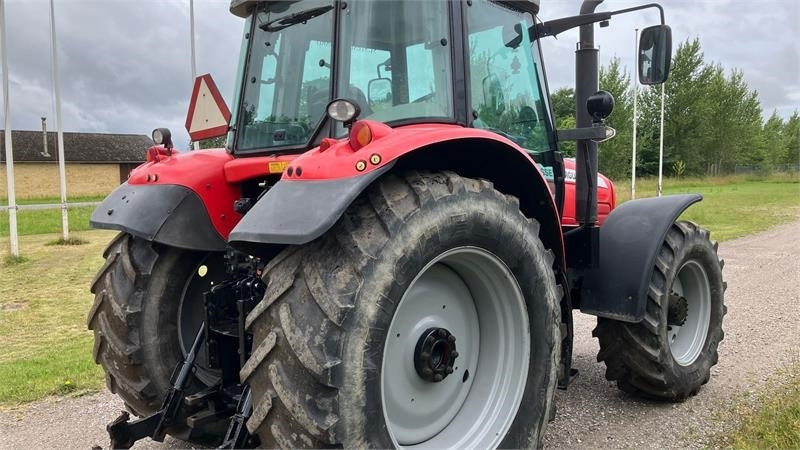 Massey Ferguson 6470 Dyna 6 - Traktors: foto 4 Massey Ferguson 6470 Dyna 6 - Traktors: foto 4