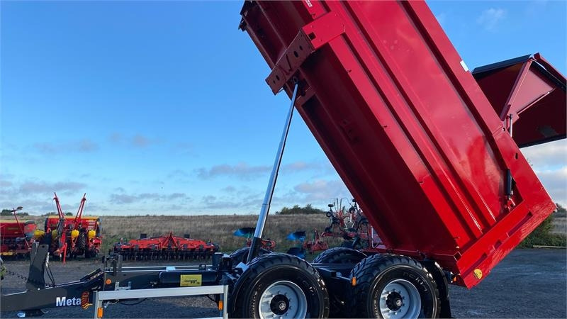 Metsjö MetaQ 60 - Lauksaimniecības piekabe-pašizgāzējs: foto 2 Metsjö MetaQ 60 - Lauksaimniecības piekabe-pašizgāzējs: foto 2