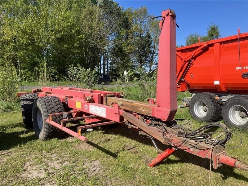 Metsjö Metaflex 18 - Multilift/ Būvgružu konteinera piekabe: foto 2 Metsjö Metaflex 18 - Multilift/ Būvgružu konteinera piekabe: foto 2