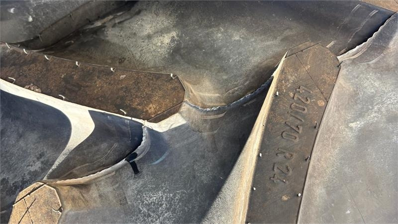 Mitas 420/70-24  - Riepa - Komunālā/ Specializētā tehnika: foto 3 Mitas 420/70-24  - Riepa - Komunālā/ Specializētā tehnika: foto 3