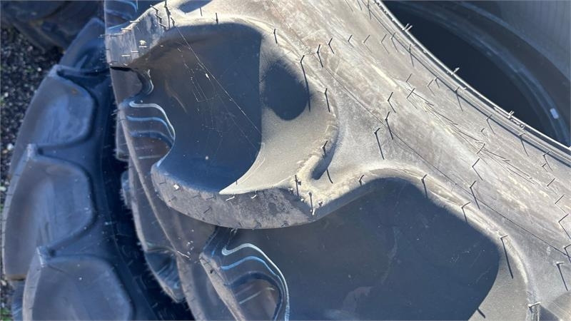 Mitas 420/85R38 & 340/85R28  - Riepa - Komunālā/ Specializētā tehnika: foto 2 Mitas 420/85R38 & 340/85R28  - Riepa - Komunālā/ Specializētā tehnika: foto 2