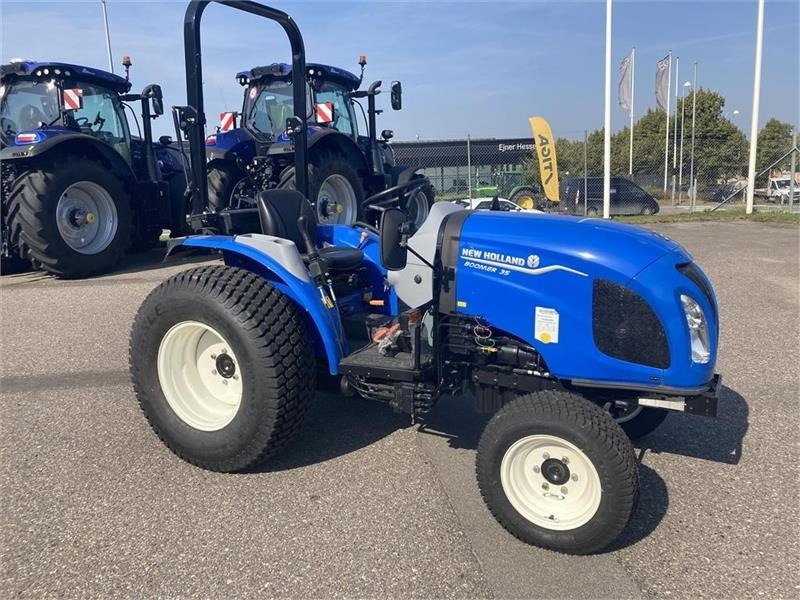 New Holland BOOMER 35 HST - Komunālais traktors: foto 1 New Holland BOOMER 35 HST - Komunālais traktors: foto 1