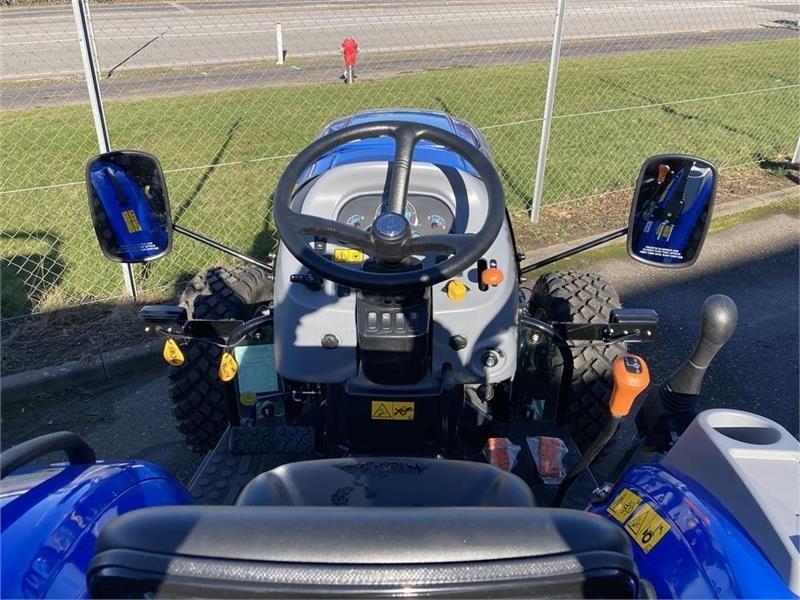 New Holland Boomer 55 Stage V - Rops - Komunālais traktors: foto 5 New Holland Boomer 55 Stage V - Rops - Komunālais traktors: foto 5