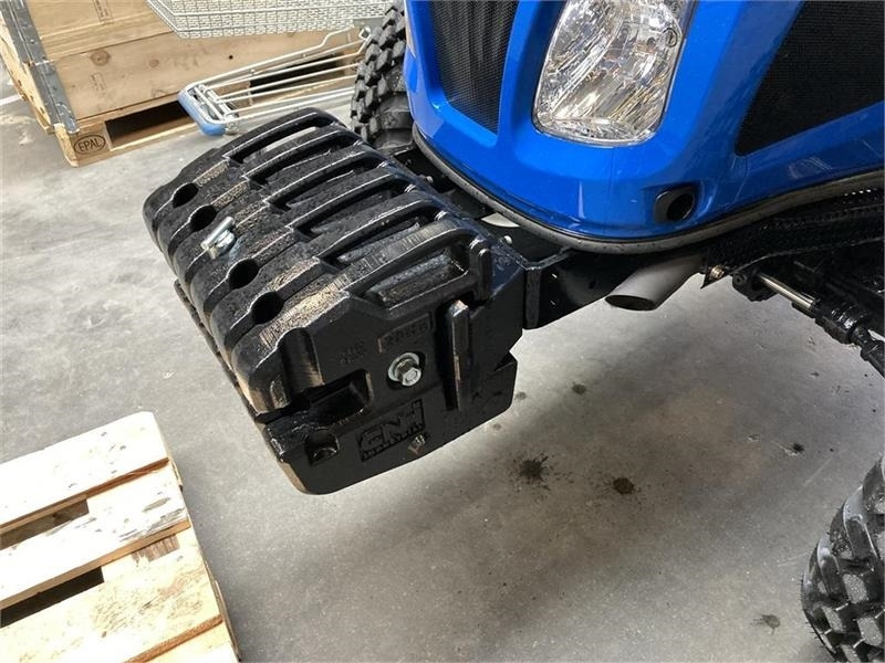 New Holland Boomer til 35-40-50-55 - Pretsvars: foto 1 New Holland Boomer til 35-40-50-55 - Pretsvars: foto 1
