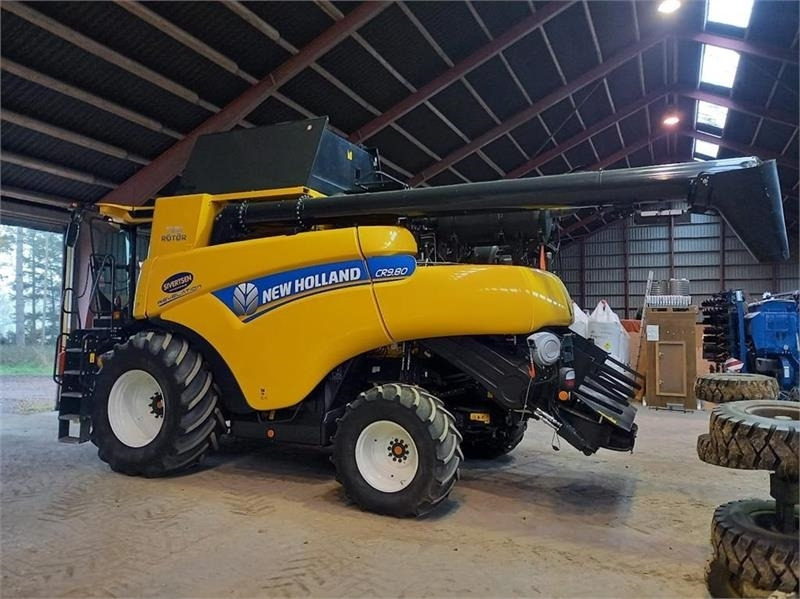 New Holland CR9.80 - Labības kombains: foto 2 New Holland CR9.80 - Labības kombains: foto 2