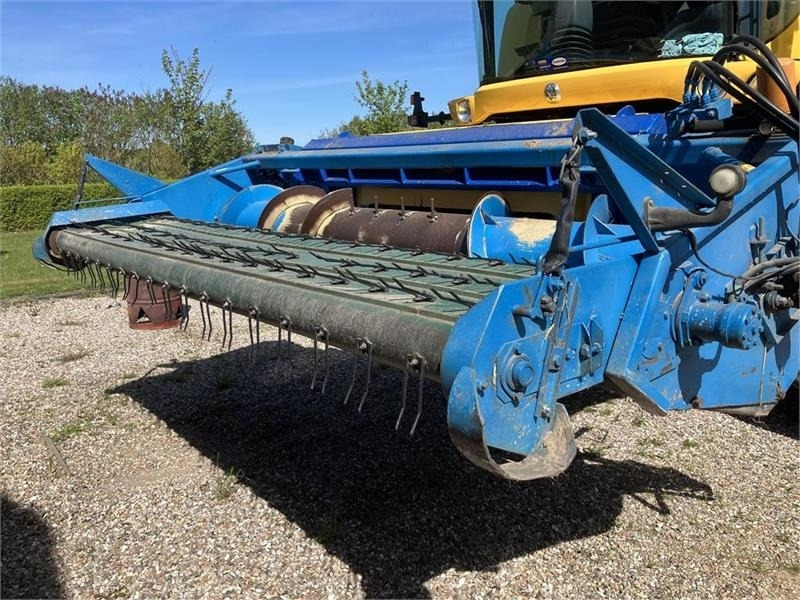 Labības kombains New Holland CX 8080 SLH: foto 14