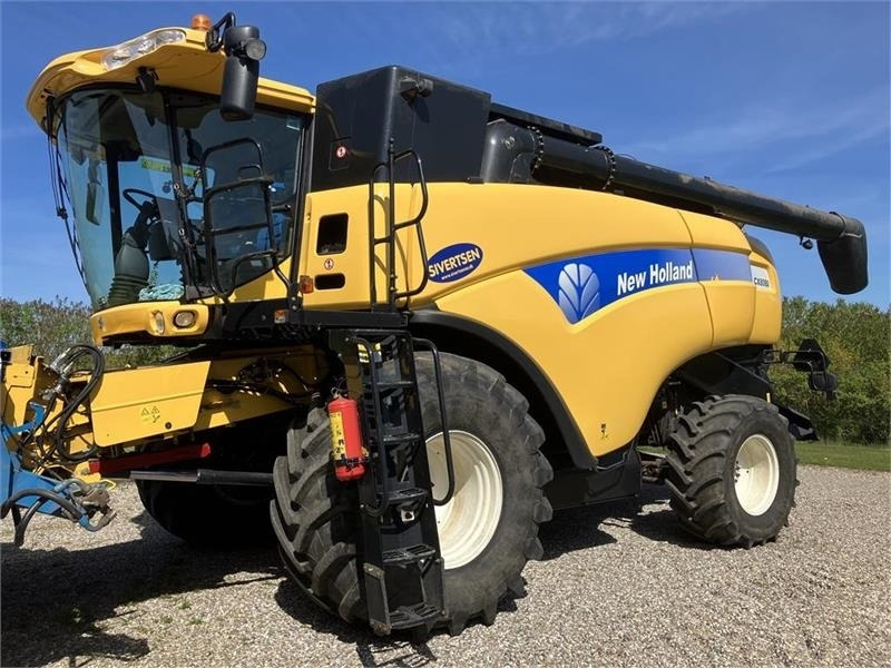 New Holland CX 8080 SLH - Labības kombains: foto 1 New Holland CX 8080 SLH - Labības kombains: foto 1