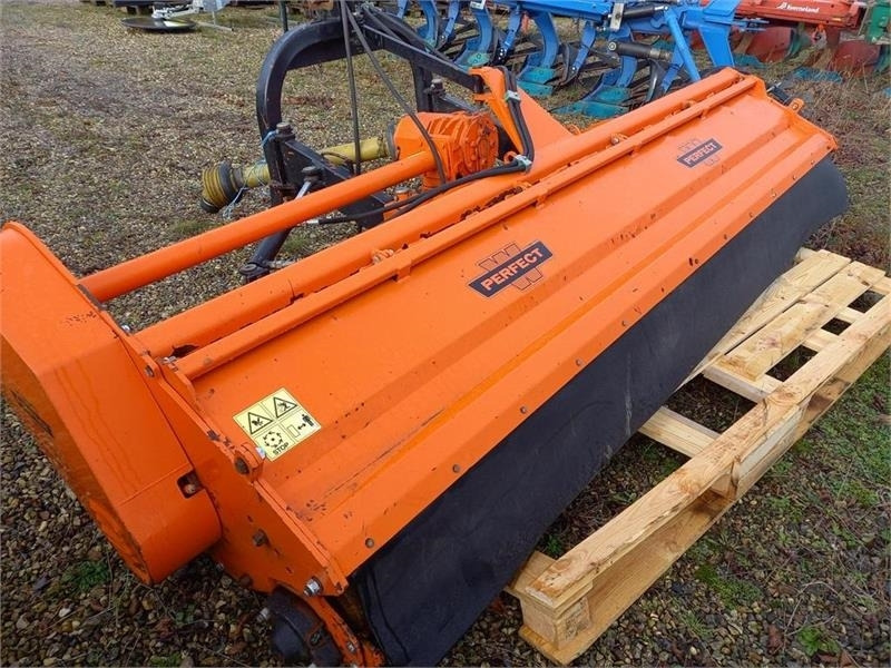 Perfect KT-300 Heavy-Duty. Hy-sideforskydning - Pļaujmašīna-smalcinātājs: foto 3 Perfect KT-300 Heavy-Duty. Hy-sideforskydning - Pļaujmašīna-smalcinātājs: foto 3