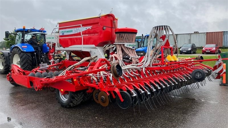 Pöttinger Terrasem C6 Fertilizer m. Tegosem 500 - Kombinētā sējmašīna: foto 5 Pöttinger Terrasem C6 Fertilizer m. Tegosem 500 - Kombinētā sējmašīna: foto 5