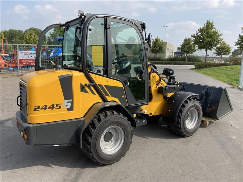 Schäffer 2445S Kabine - Mini iekrāvējs: foto 5 Schäffer 2445S Kabine - Mini iekrāvējs: foto 5