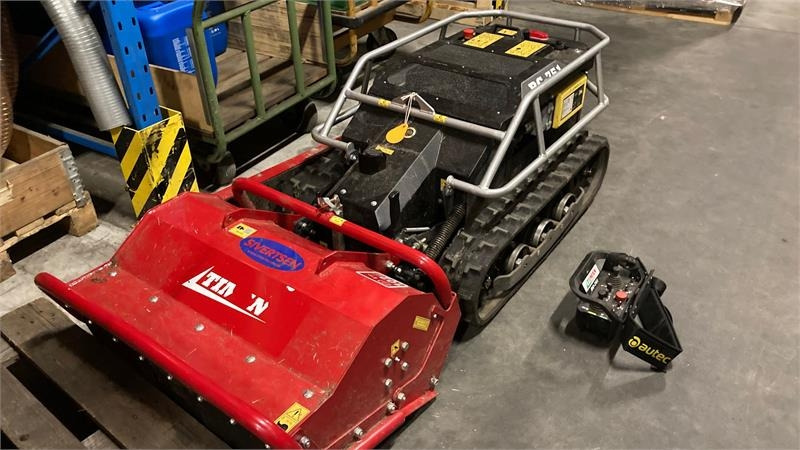 Timan RC-751 Kun 18 timer - Zāles pļāvējs: foto 1 Timan RC-751 Kun 18 timer - Zāles pļāvējs: foto 1