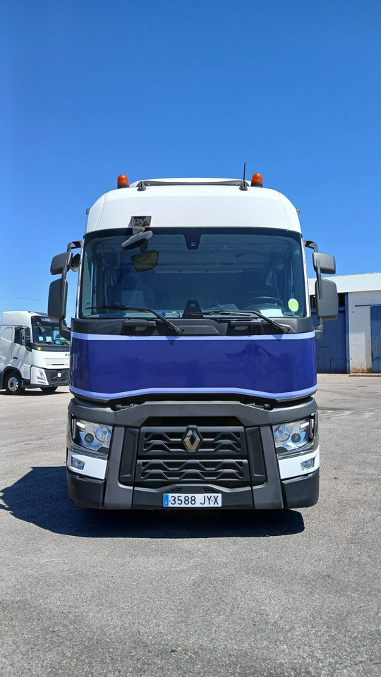 RENAULT T 520 - Autovedējs: foto 5 RENAULT T 520 - Autovedējs: foto 5