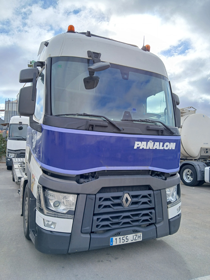 RENAULT T 520 - Šasija kravas automašīna: foto 1 RENAULT T 520 - Šasija kravas automašīna: foto 1