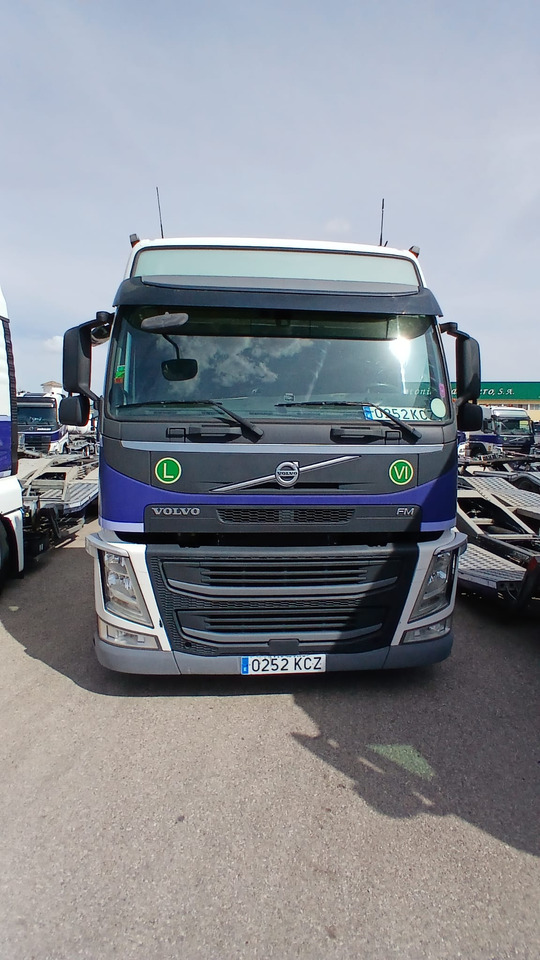 VOLVO FM 42 B3 500 - Šasija kravas automašīna: foto 1 VOLVO FM 42 B3 500 - Šasija kravas automašīna: foto 1