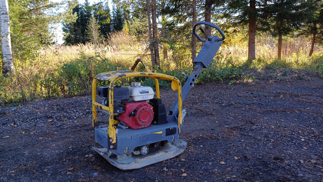 Atlas Copco LG160 - Vibrobliete: foto 1 Atlas Copco LG160 - Vibrobliete: foto 1