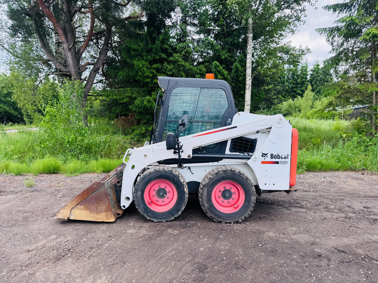 BOBCAT S450 - Kompaktiekrāvējs: foto 2 BOBCAT S450 - Kompaktiekrāvējs: foto 2