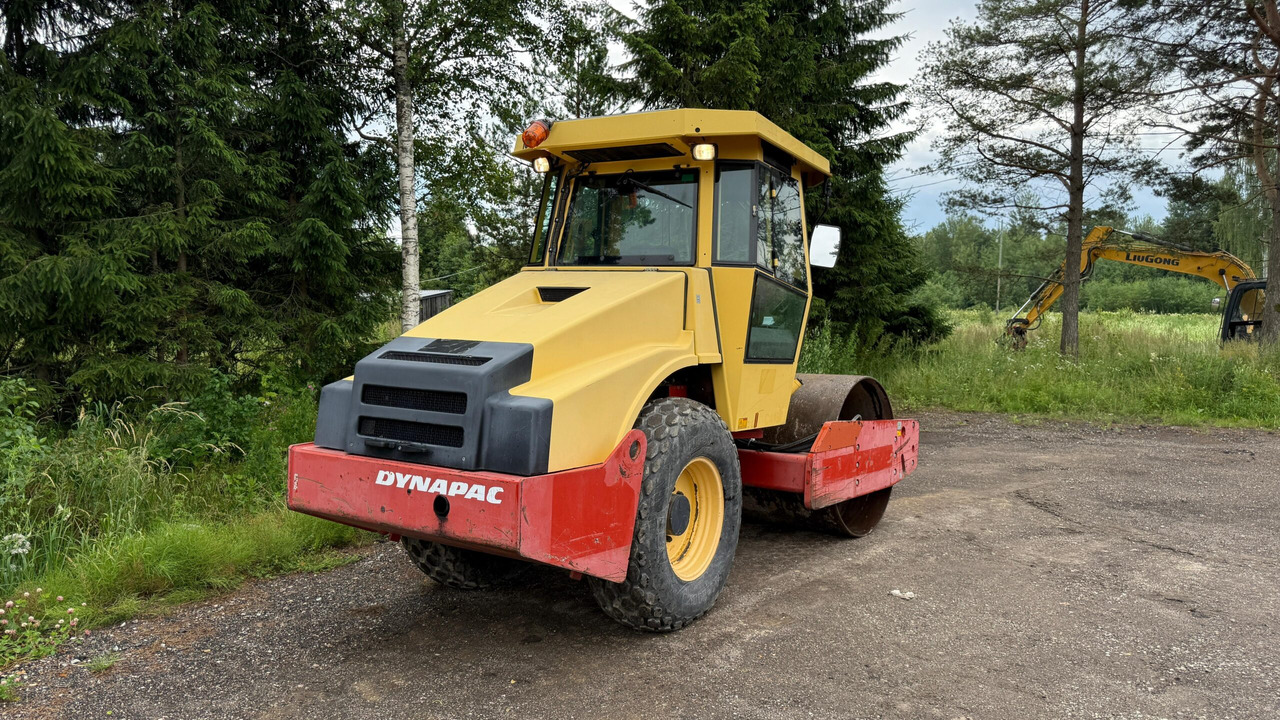 Dynapac CA152D - Vibrorullis: foto 4 Dynapac CA152D - Vibrorullis: foto 4