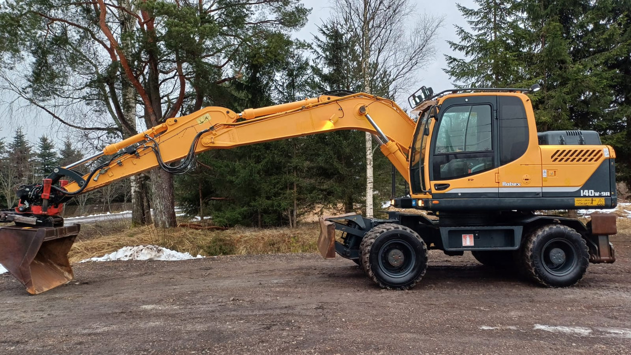 Hyundai Robex 140W-9A - Riteņu ekskavators: foto 2 Hyundai Robex 140W-9A - Riteņu ekskavators: foto 2