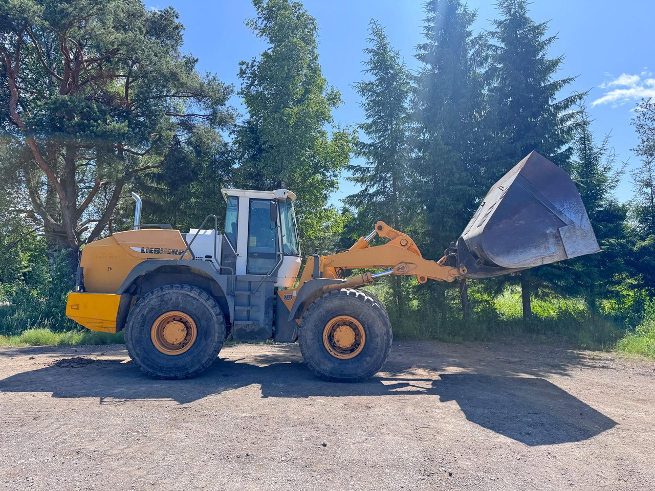 Liebherr L544 - Riteņu iekrāvējs: foto 5 Liebherr L544 - Riteņu iekrāvējs: foto 5