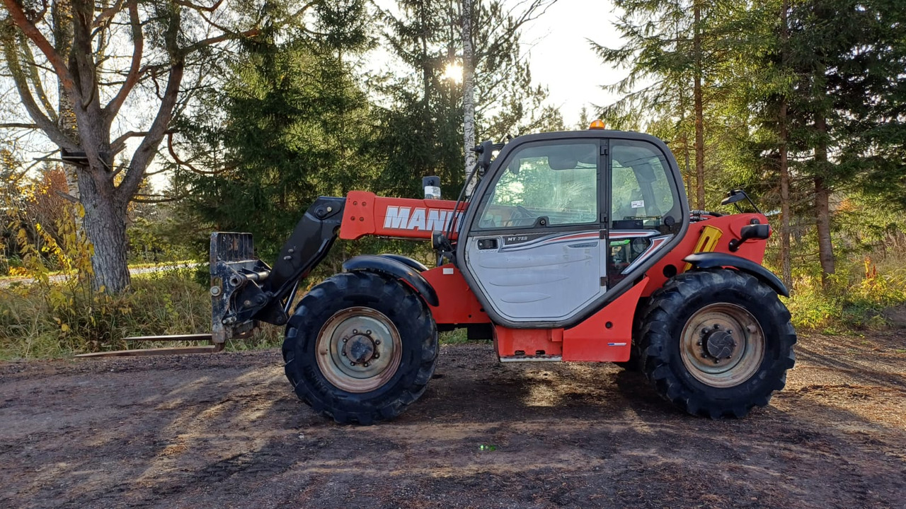 Manitou MT 732 Easy 75D - Teleskopiskais iekrāvējs: foto 4 Manitou MT 732 Easy 75D - Teleskopiskais iekrāvējs: foto 4