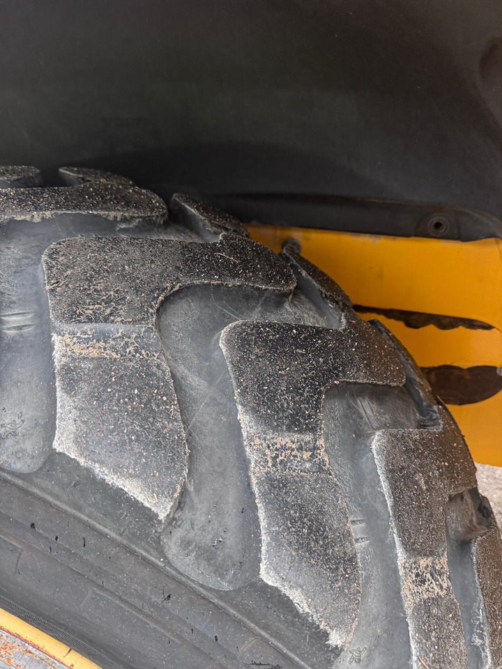 Volvo L45F-TP/S - Riteņu iekrāvējs: foto 5 Volvo L45F-TP/S - Riteņu iekrāvējs: foto 5