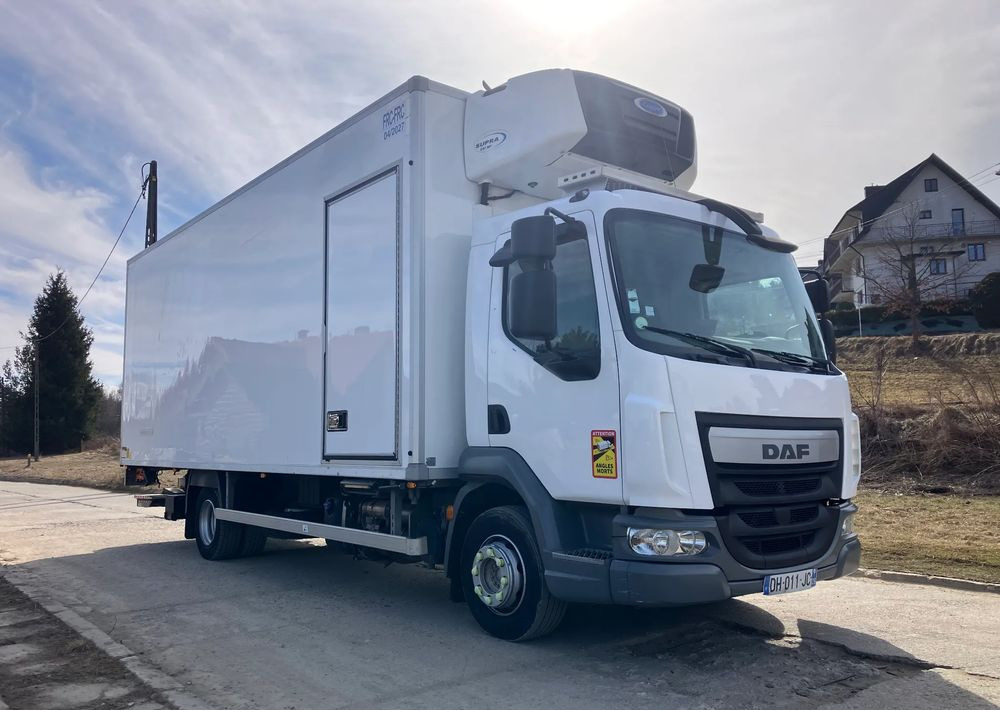 DAF Daf LF 12.210 chłodnia multi temperatura 16 palet - Kravas automašīna refrižerators: foto 2 DAF Daf LF 12.210 chłodnia multi temperatura 16 palet - Kravas automašīna refrižerators: foto 2