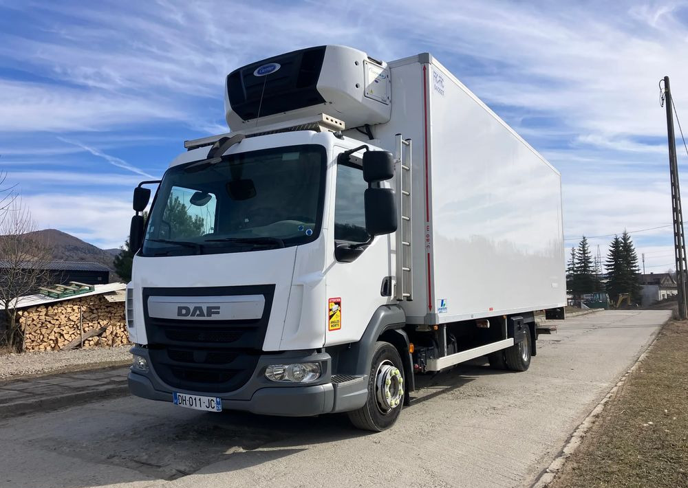 DAF Daf LF 12.210 chłodnia multi temperatura 16 palet - Kravas automašīna refrižerators: foto 1 DAF Daf LF 12.210 chłodnia multi temperatura 16 palet - Kravas automašīna refrižerators: foto 1