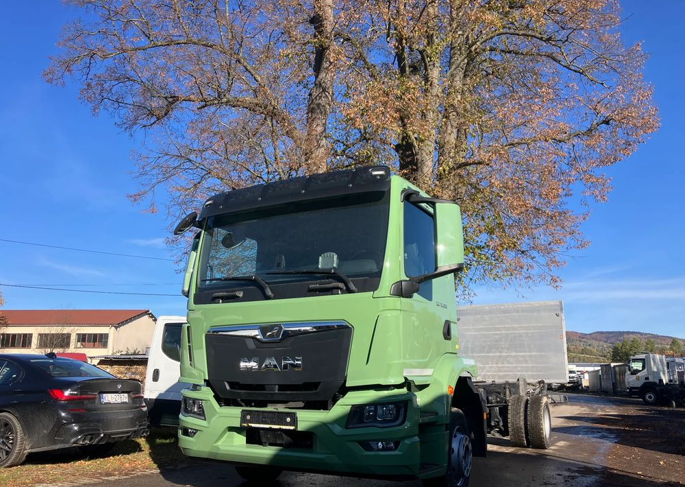 MAN MAN TGM 12.290 euro 6 ramo do zabudowy - Šasija kravas automašīna: foto 1 MAN MAN TGM 12.290 euro 6 ramo do zabudowy - Šasija kravas automašīna: foto 1