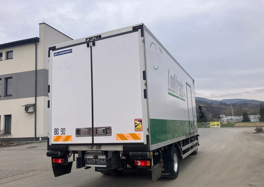Renault Renault Gama D 250 chłodnia izoterma 16 PALET - Kravas automašīna refrižerators: foto 3 Renault Renault Gama D 250 chłodnia izoterma 16 PALET - Kravas automašīna refrižerators: foto 3