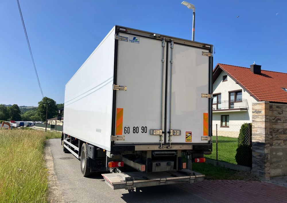 Renault Renault Gama D19 chłodnia izoterma - Kravas automašīna refrižerators: foto 3 Renault Renault Gama D19 chłodnia izoterma - Kravas automašīna refrižerators: foto 3
