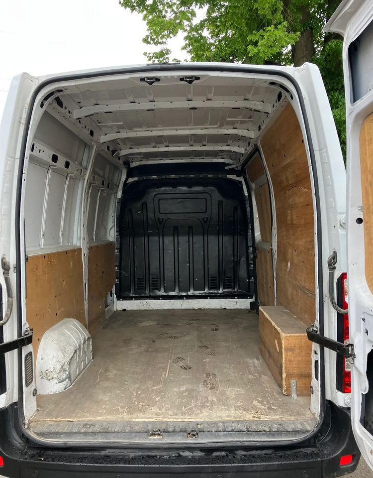 Renault Renault Master L2H2 blaszak - Kravas mikroautobuss: foto 5 Renault Renault Master L2H2 blaszak - Kravas mikroautobuss: foto 5