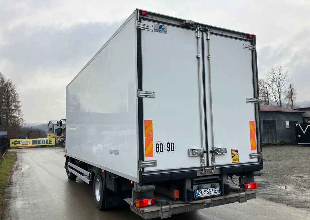 Renault Renault Midlum 220chłodnia izoterma - Kravas automašīna refrižerators: foto 4 Renault Renault Midlum 220chłodnia izoterma - Kravas automašīna refrižerators: foto 4