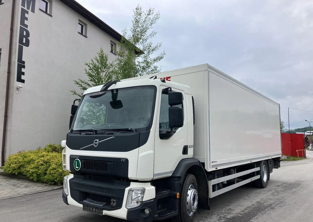 Volvo VOLVO FE 320 izoterma kontener - Kravas automašīna refrižerators: foto 1 Volvo VOLVO FE 320 izoterma kontener - Kravas automašīna refrižerators: foto 1