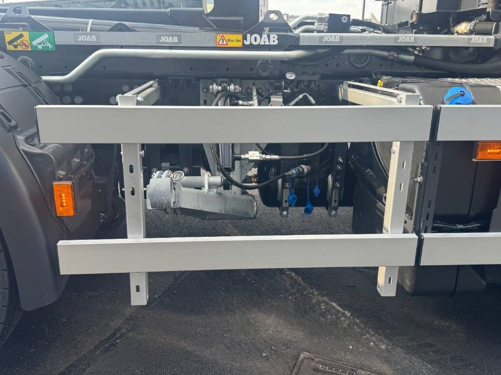 Scania R 580 8x4*4 Joab med frontplog & sidoplogsfäste - Pacēlājs ar āķi: foto 4 Scania R 580 8x4*4 Joab med frontplog & sidoplogsfäste - Pacēlājs ar āķi: foto 4