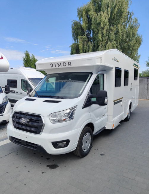 RIMOR Rimor KILIG 95 Plus NEW Retrofitted 5 Passenger Winter Camera Navigation - Auto kemperis: foto 2 RIMOR Rimor KILIG 95 Plus NEW Retrofitted 5 Passenger Winter Camera Navigation - Auto kemperis: foto 2