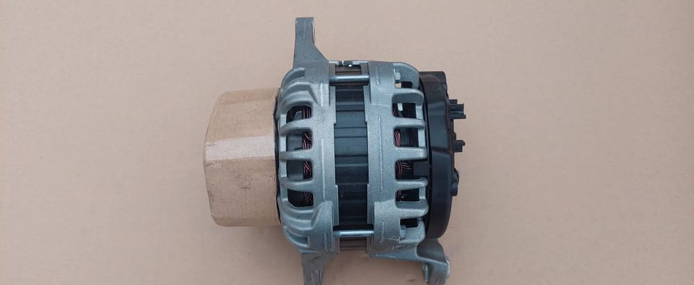 ALTERNATOR BOSCH NOWY - Ģenerators: foto 2 ALTERNATOR BOSCH NOWY - Ģenerators: foto 2