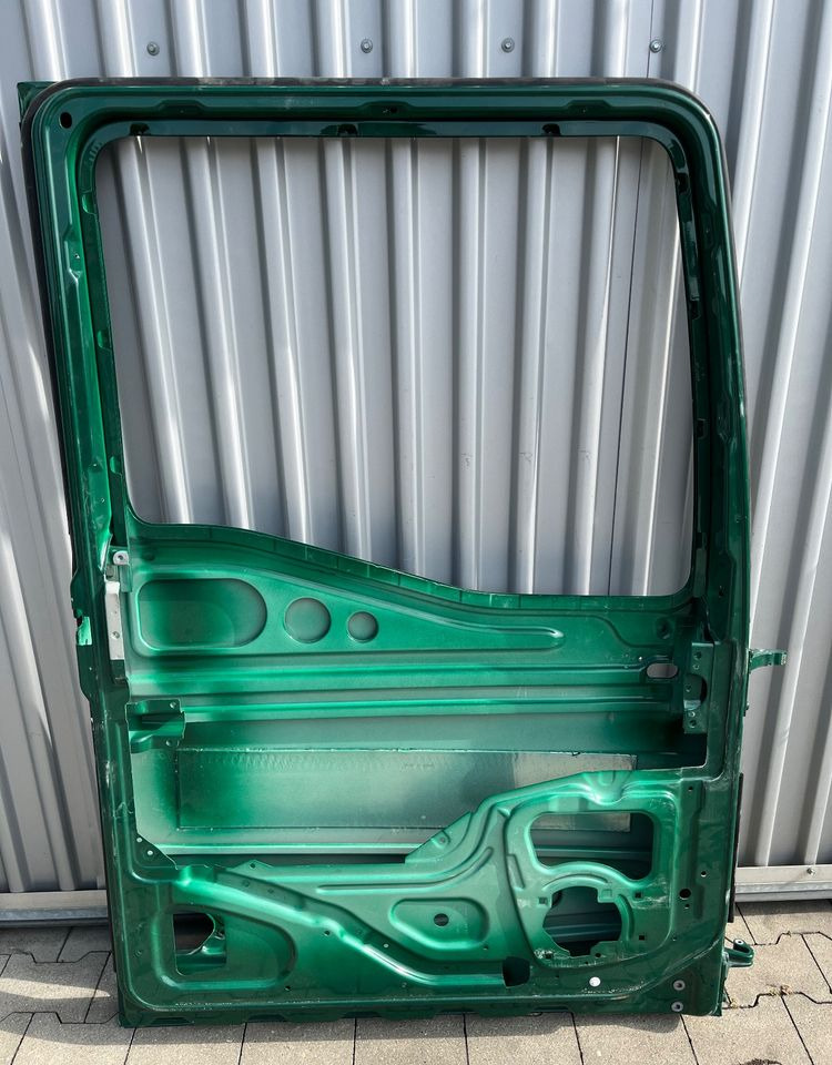 Drzwi lewe MAN TGX TG3 drzwi kierowcy nowy model - Virsbūve un ārpuse - Kravas automašīna: foto 2 Drzwi lewe MAN TGX TG3 drzwi kierowcy nowy model - Virsbūve un ārpuse - Kravas automašīna: foto 2