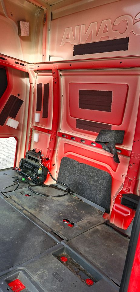 KABINA SCANIA S 2019R - Virsbūve un ārpuse: foto 5 KABINA SCANIA S 2019R - Virsbūve un ārpuse: foto 5