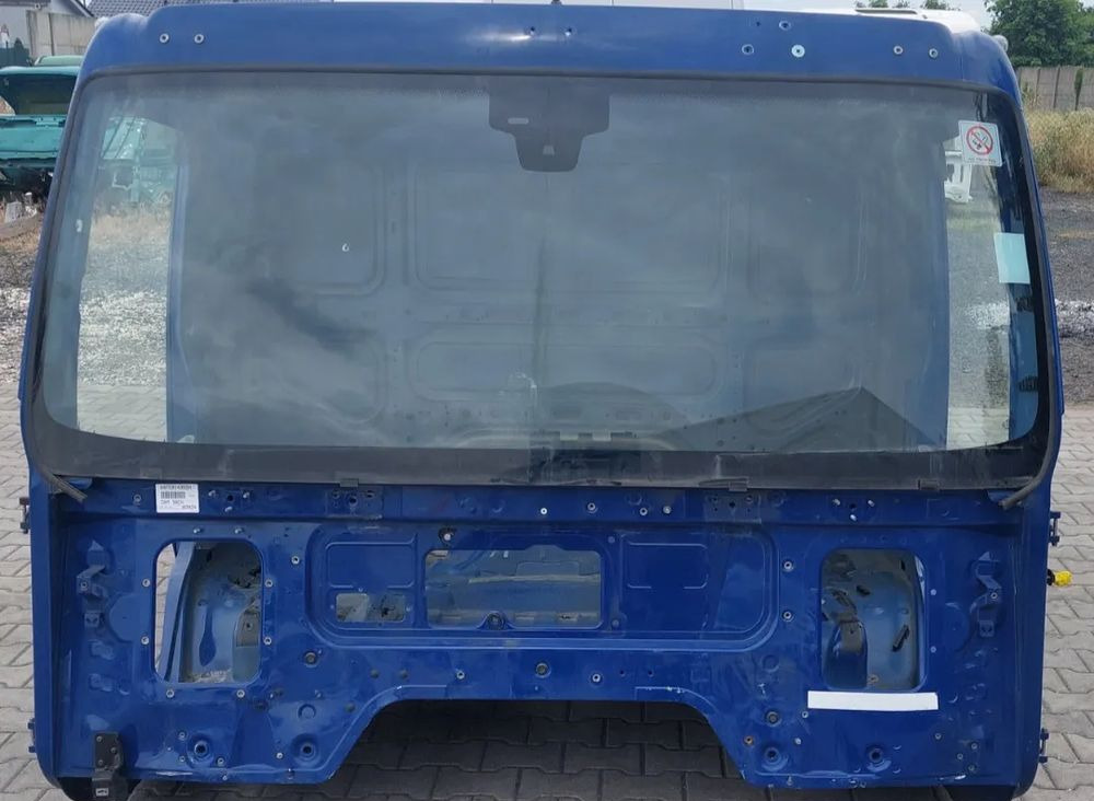 KABINA VOLVO FL 2022R - Kabīne - Kravas automašīna: foto 1 KABINA VOLVO FL 2022R - Kabīne - Kravas automašīna: foto 1